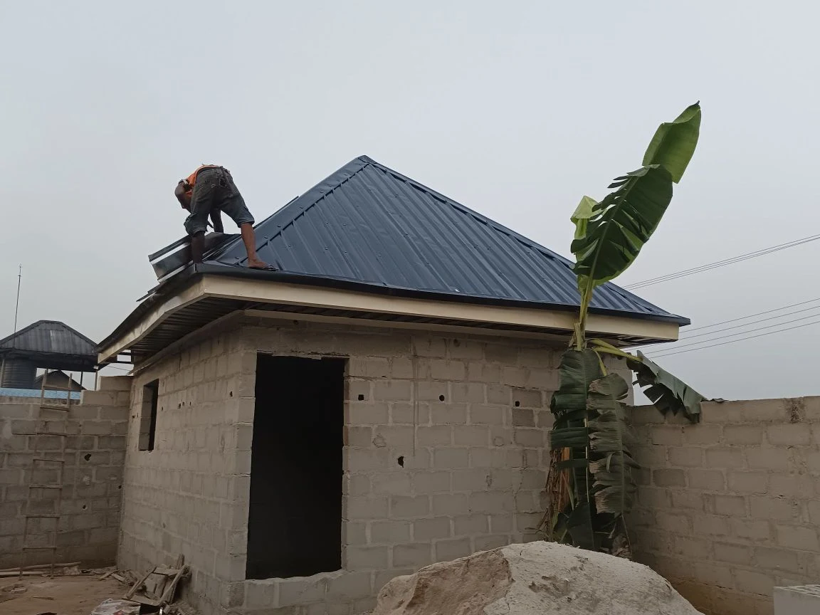 Long span aluminium roofing work