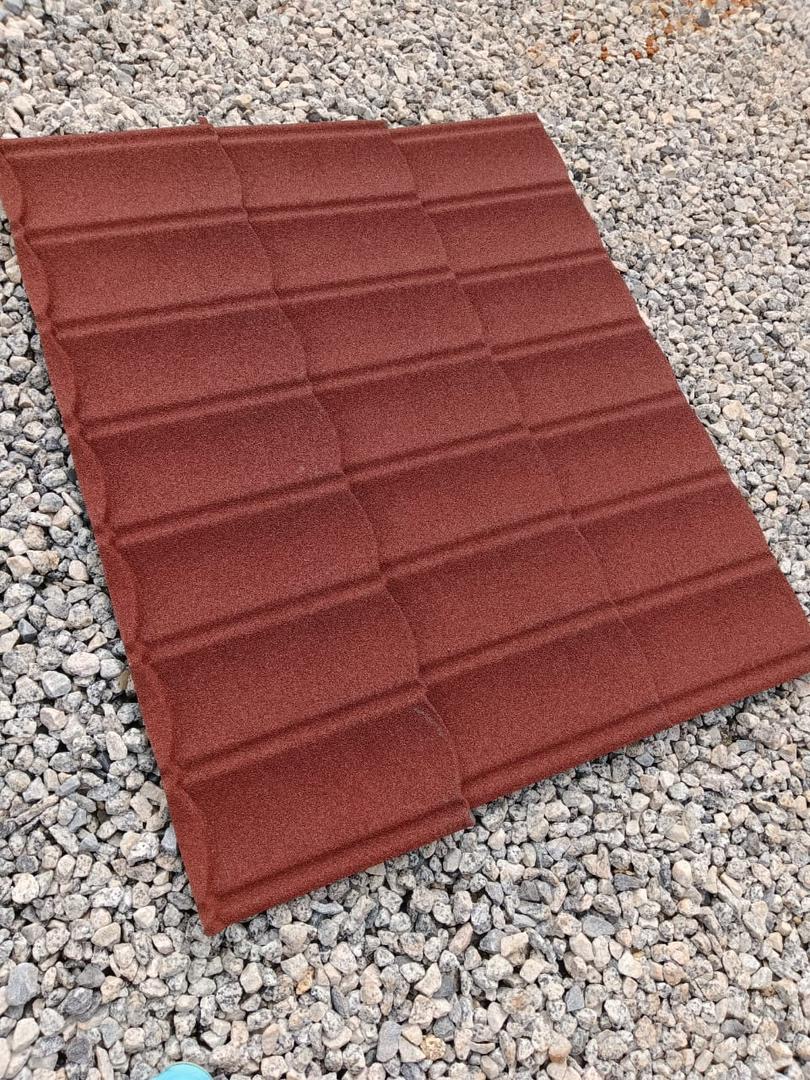 Stone coated tile red bond profile